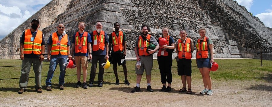 CSU physics researchers in Mexico