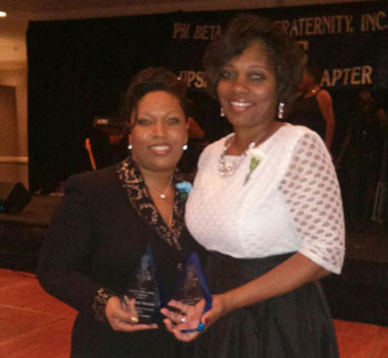 Dr. Henderson and Dr. Hendricks receive Crescent Moon Awards