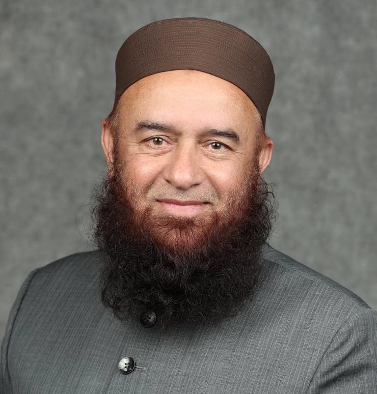Dr. Nadeem Fazal, MD, PhD
