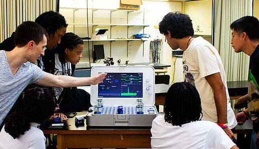 Chicago State University Prepares Students for Illinois’ Quantum Workforce